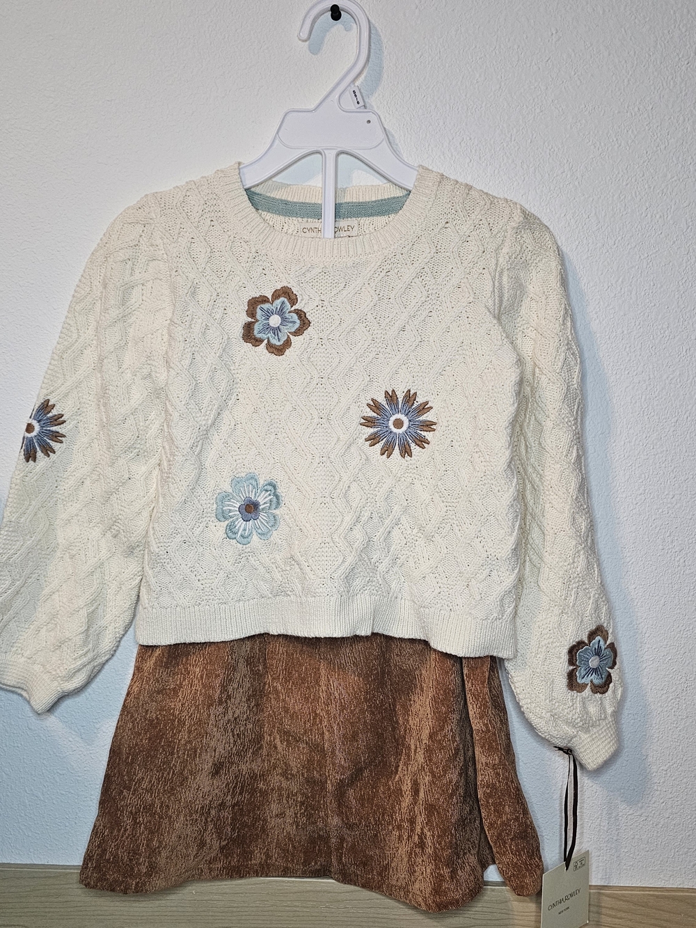 Cynthia Rowley Cream Cable-Knit Sweater with Blue & Brown Floral Embroidery